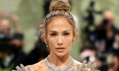 Breaking News: Jennifer Lopez Sends 2-Word Message in Photos as Divorce Rumors Rage...